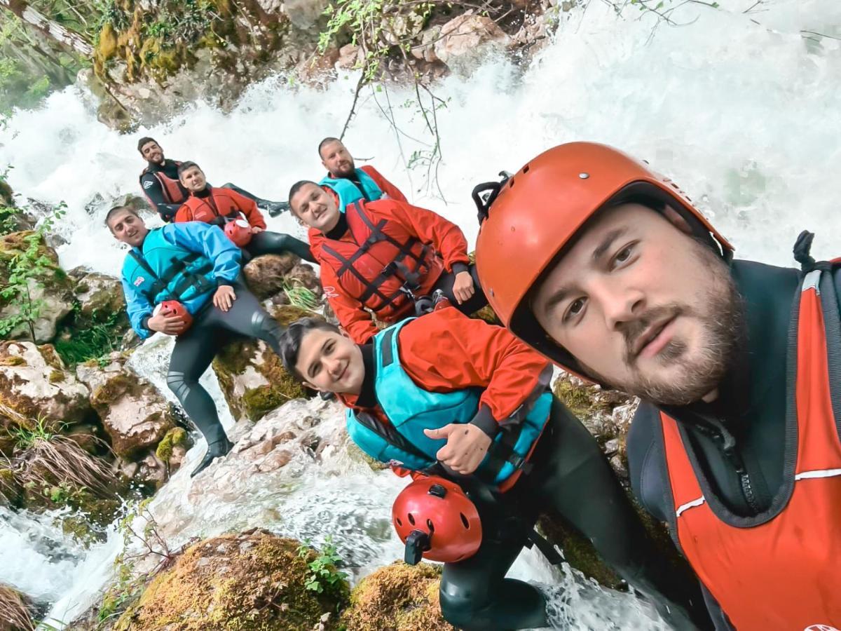 ホテル Rafting Camp Tara 87 Hum エクステリア 写真