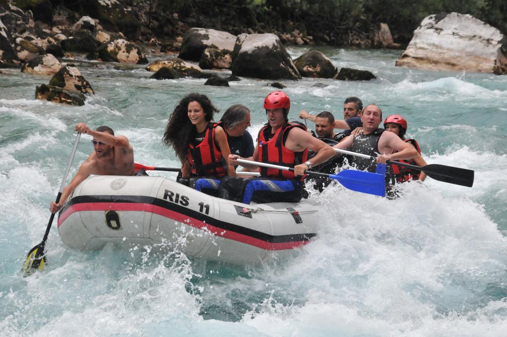 ホテル Rafting Camp Tara 87 Hum エクステリア 写真